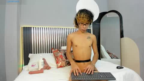  L E M M O N  online show from 04.25.26