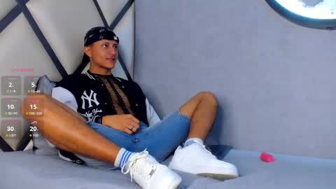 _leohot_ online show from 09.14.25