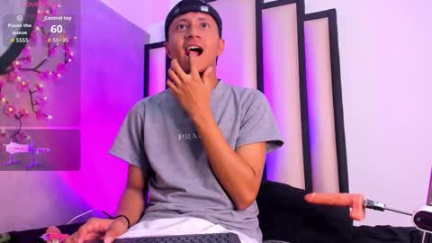 _leohot_ online show from 10.18.25