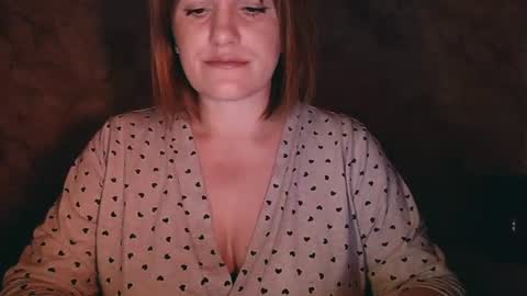 Snapshot of _letty_ chatting on 06.26.26 Letty online show from 06.26.26