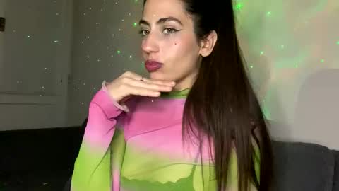Snapshot of _lexidomm chatting on 05.22.26 Lexi online show from 05.22.26