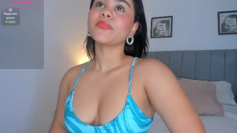 Snapshot of _liastuart1 chatting on 06.23.26 Lia 3 online show from 06.23.26