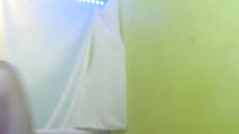 _lilies_gigi_ online show from 09.26.25