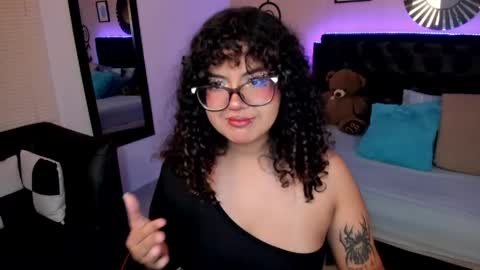 Liily online show from 04.14.26