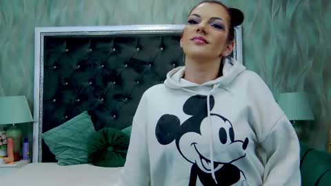 Lisa online show from 03.07.25