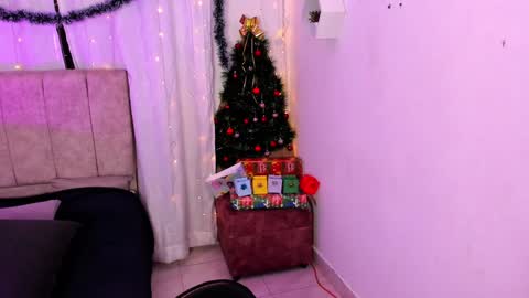 Ivy 3 online show from 01.02.25