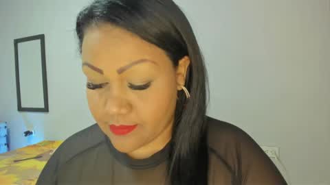 _luanawilding online show from 10.10.25
