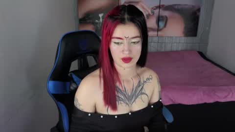 Lucia online show from 09.22.25