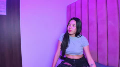 Snapshot of _luna_candy chatting on 02.19.26 _luna_candy online show from 02.19.26