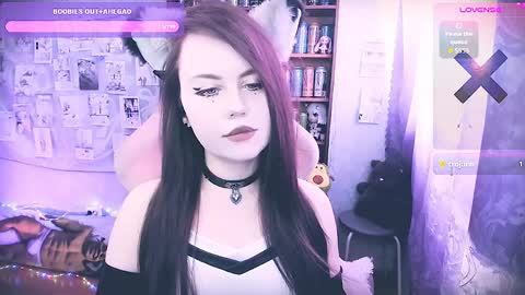 Mia online show from 04.06.26