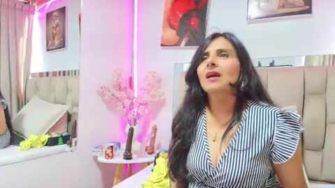 Snapshot of _marcela__ chatting on 05.11.26 _marcela__ online show from 05.11.26