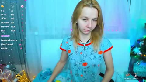Snapshot of _mari_so chatting on 01.21.25 Scarlett online show from 01.21.25