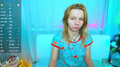 Snapshot of _mari_so chatting on 01.22.25 Scarlett online show from 01.22.25