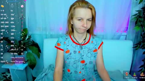 Snapshot of _mari_so chatting on 01.25.25 Scarlett online show from 01.25.25