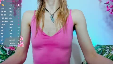 Snapshot of _mari_so chatting on 05.30.26 Scarlett online show from 05.30.26