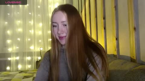 Snapshot of _marianne_ chatting on 12.28.24 online show from 12.28.24