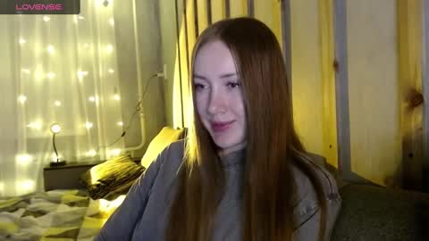 Snapshot of _marianne_ chatting on 01.14.25 online show from 01.14.25