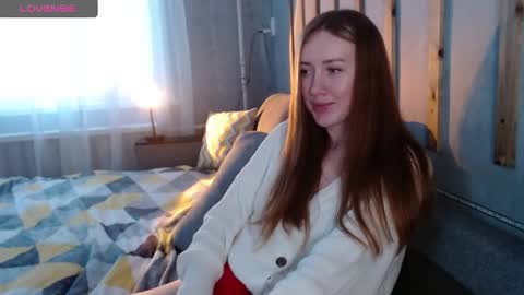 Snapshot of _marianne_ chatting on 01.31.25 online show from 01.31.25