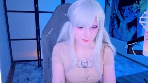 Snapshot of _mariko_ chatting on 01.18.26 Mariko online show from 01.18.26