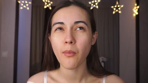  Gwen  online show from 01.19.25