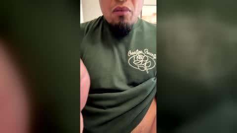 Snapshot of _mass_shaft_ chatting on 04.15.26 Mass Shaft online show from 04.15.26