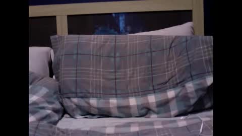 Snapshot of _maverick1985_ chatting on 01.12.25 _maverick1985_ online show from 01.12.25