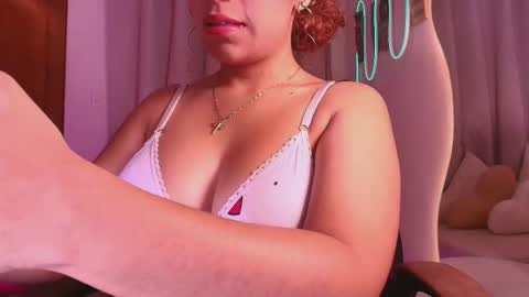 Snapshot of _megan_akbar chatting on 02.20.26 Marce online show from 02.20.26