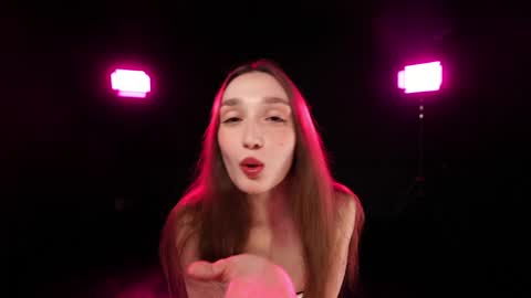 Snapshot of _meganmeow_ chatting on 04.09.26 Saturday - start 2030-2130 GMT online show from 04.09.26