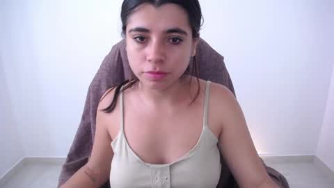  MIa blue 18  online show from 04.12.26