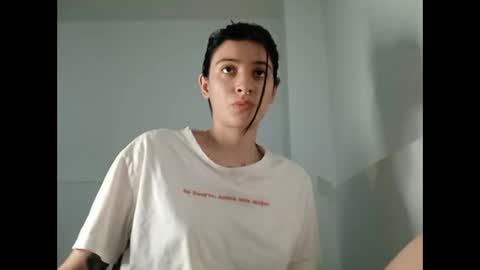 Mia-foster online show from 02.16.25