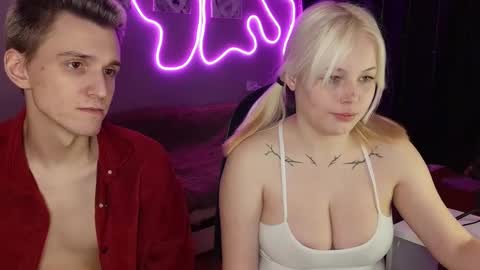 Snapshot of _mia_mason_ chatting on 03.08.25 Mia Mason online show from 03.08.25