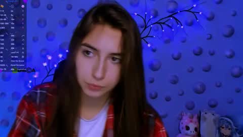 Snapshot of _mila_fire chatting on 12.18.25 your Mila online show from 12.18.25