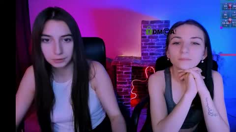 Snapshot of _mila_fire chatting on 01.08.26 your Mila online show from 01.08.26