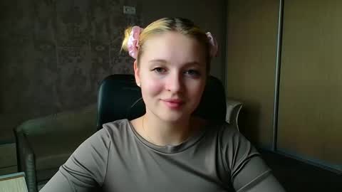 Melanie online show from 05.11.26