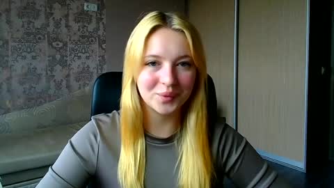 Melanie online show from 07.08.26