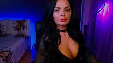 Milani online show from 11.25.25