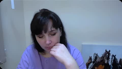 Snapshot of _miranda_sun chatting on 12.19.24 Miranda online show from 12.19.24