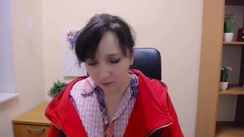 Snapshot of _miranda_sun chatting on 01.13.25 Miranda online show from 01.13.25