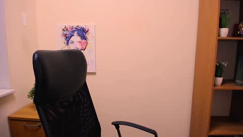 Snapshot of _miranda_sun chatting on 01.17.25 Miranda online show from 01.17.25