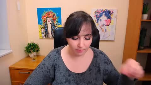 Snapshot of _miranda_sun chatting on 03.06.25 Miranda online show from 03.06.25