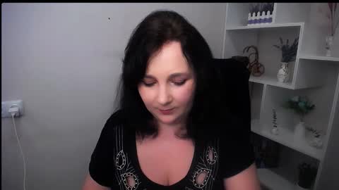 Snapshot of _miranda_sun chatting on 02.27.26 Miranda online show from 02.27.26