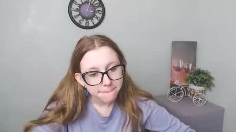 Snapshot of _miraterri_ chatting on 02.18.25 Mira online show from 02.18.25