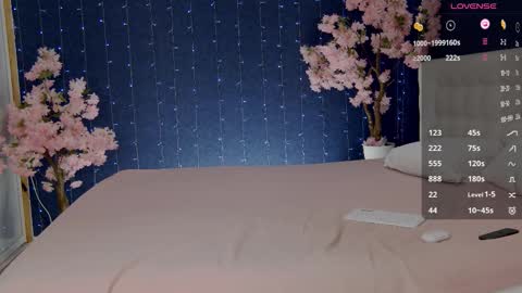 Victoria online show from 10.24.25