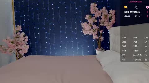 Victoria online show from 10.29.25