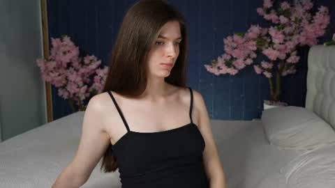 Victoria online show from 06.30.26