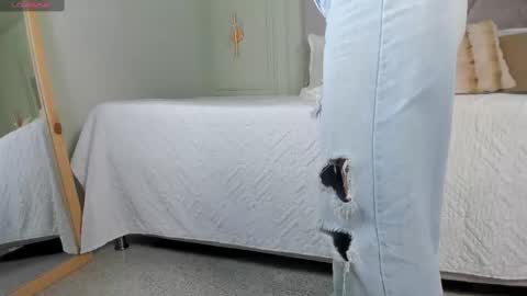 kimberley cruz online show from 10.16.25