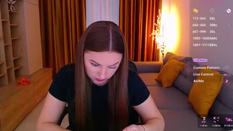 Snapshot of _miss_mia chatting on 02.25.26 Mia online show from 02.25.26