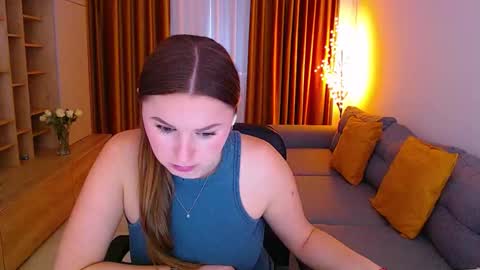 Snapshot of _miss_mia chatting on 03.11.26 Mia online show from 03.11.26