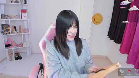 Snapshot of _misshoneyxx chatting on 02.06.25 Hanna Idependent Model online show from 02.06.25