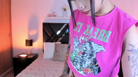 mizuki  online show from 04.03.26